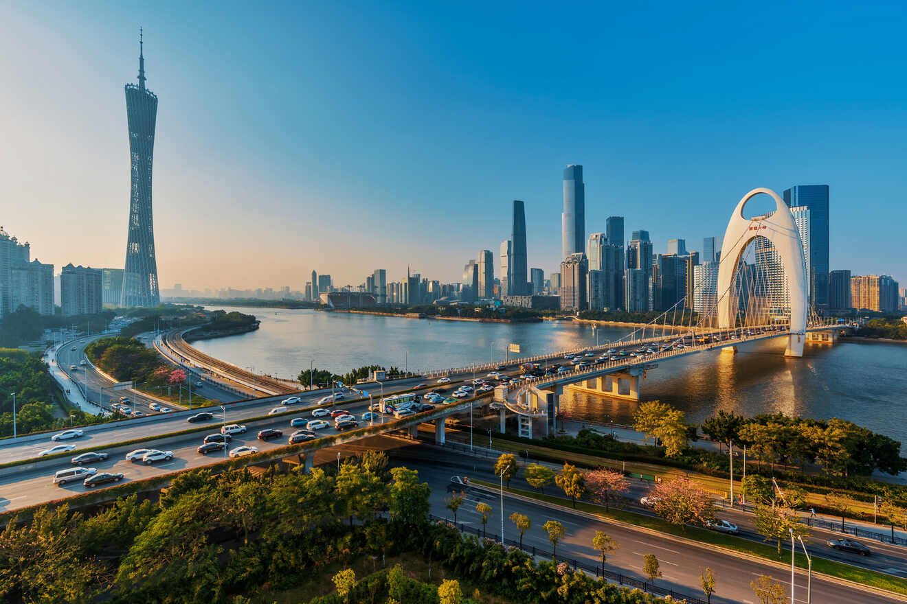 5 Areas Where to Stay in Guangzhou → with Prices!